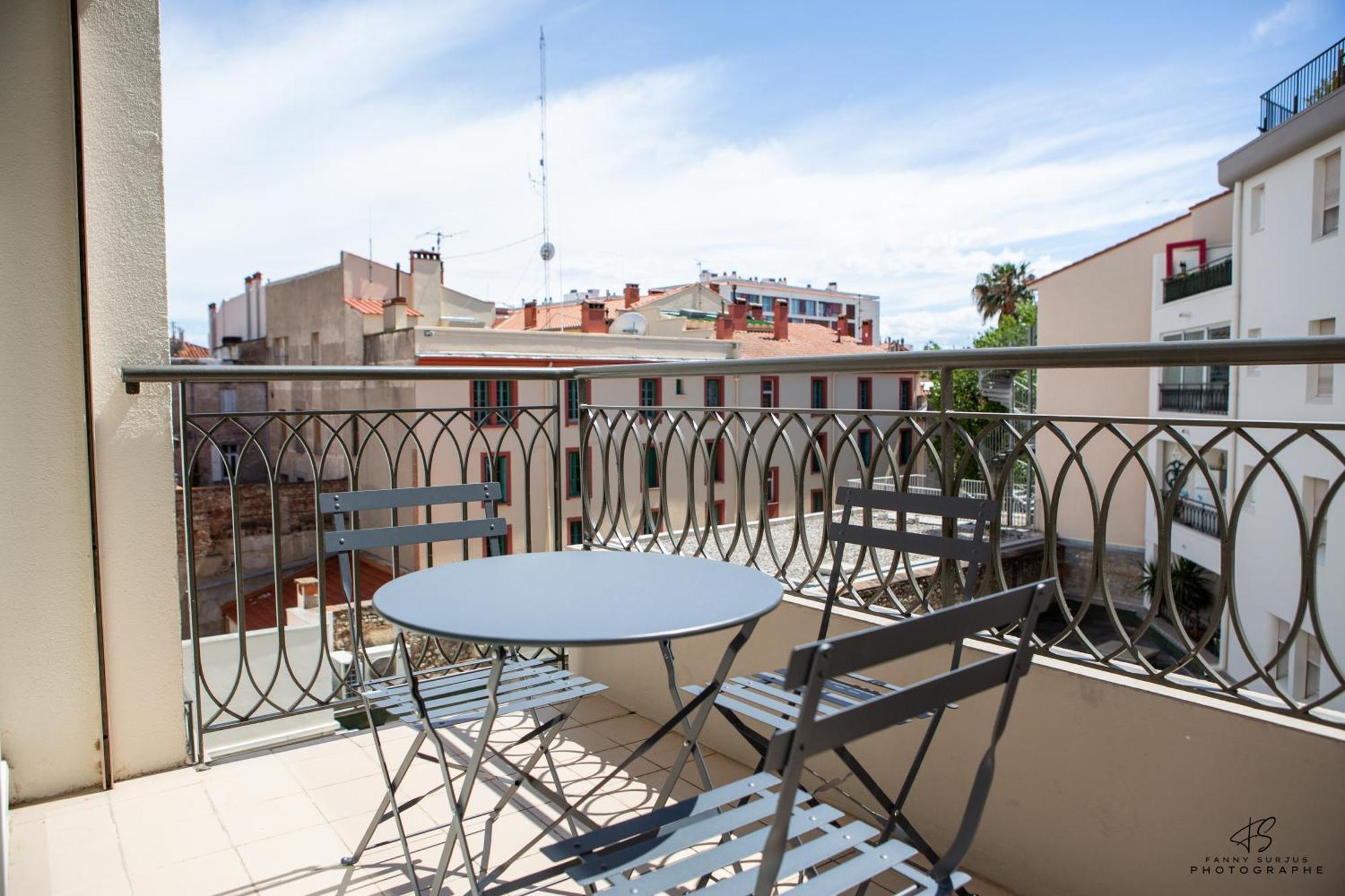 Le Refuge Catalan Apartment แปร์ปินญอง ภายนอก รูปภาพ
